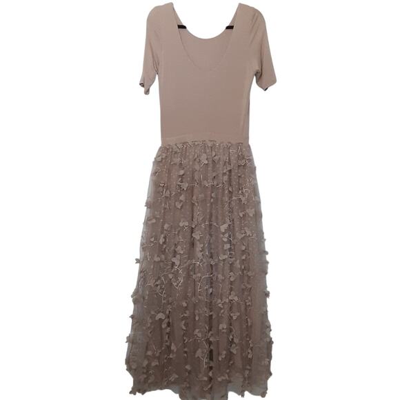 EleStory Sheer Tulle Butterfly Maxi Dress Taupe Maternity Dress Womens M NWT - Picture 4 of 12